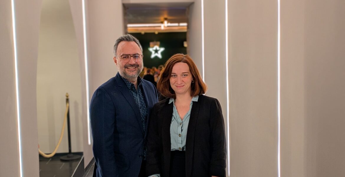 Ata Delbasteh (r.) und Jana Schmöller (l.) nach der Nominierung als Dezernenten durch den SPD-Vorstand